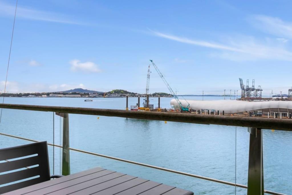 Newly Refurbished Waterfront Apartment! 3320 Auckland Extérieur photo